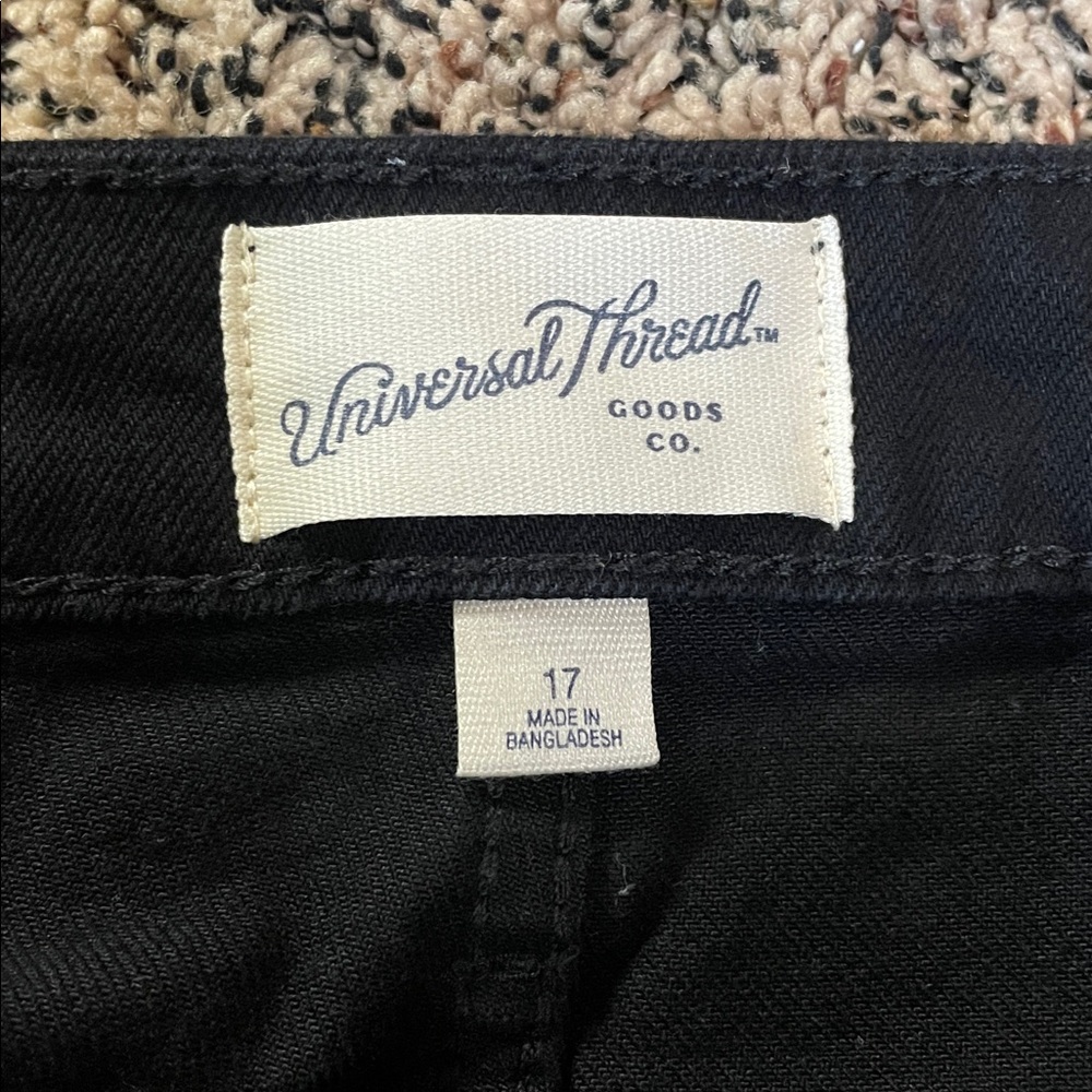 Universal Thread Black Highest Rise Straight Leg Jeans Woman’s Var Sizes | NWT - Picture 8 of 10